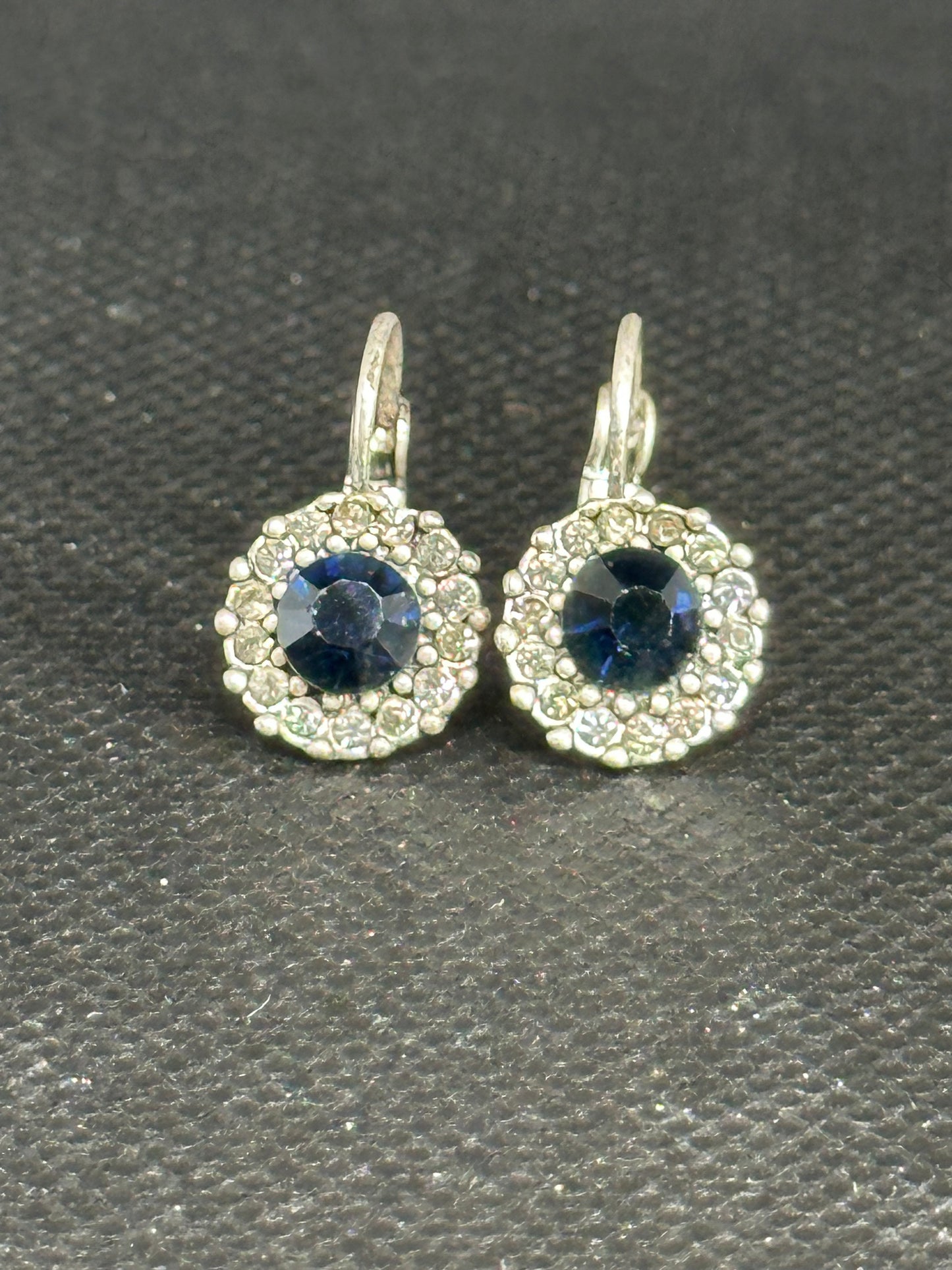 Decretive Black bead earrings