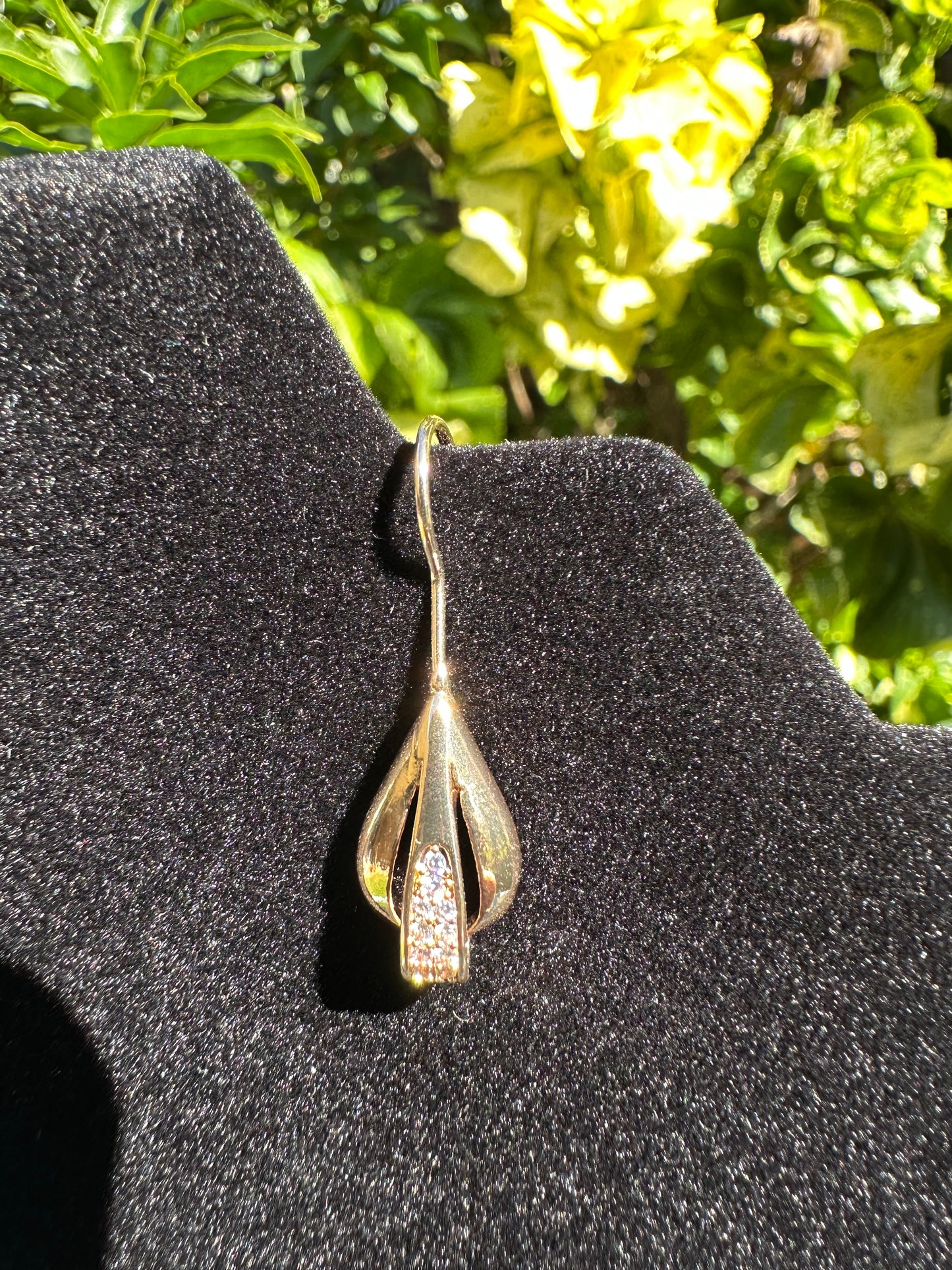 Gold Plated with cubic zirconia crystal Tear drop Earring.