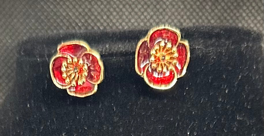 Poppy Stud Earrings