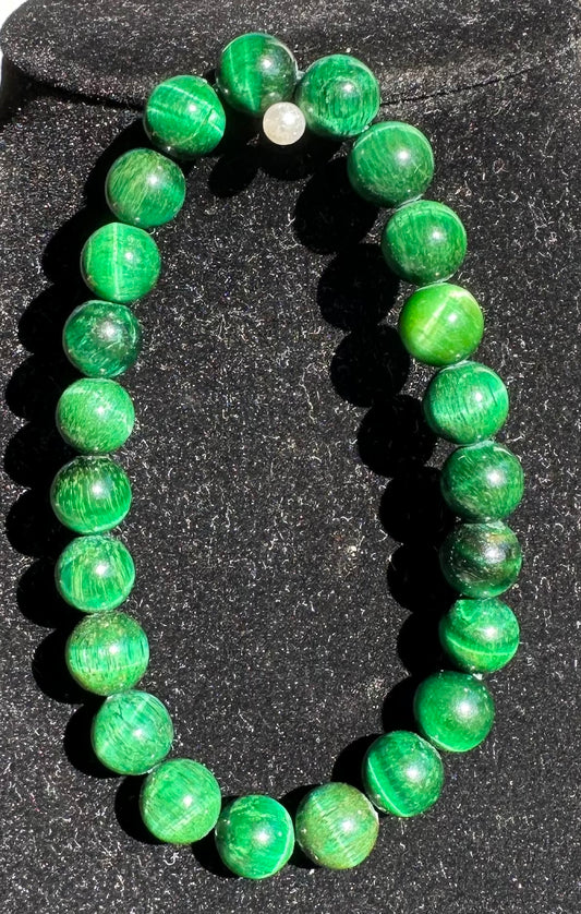 Green tigers eye Bracelet